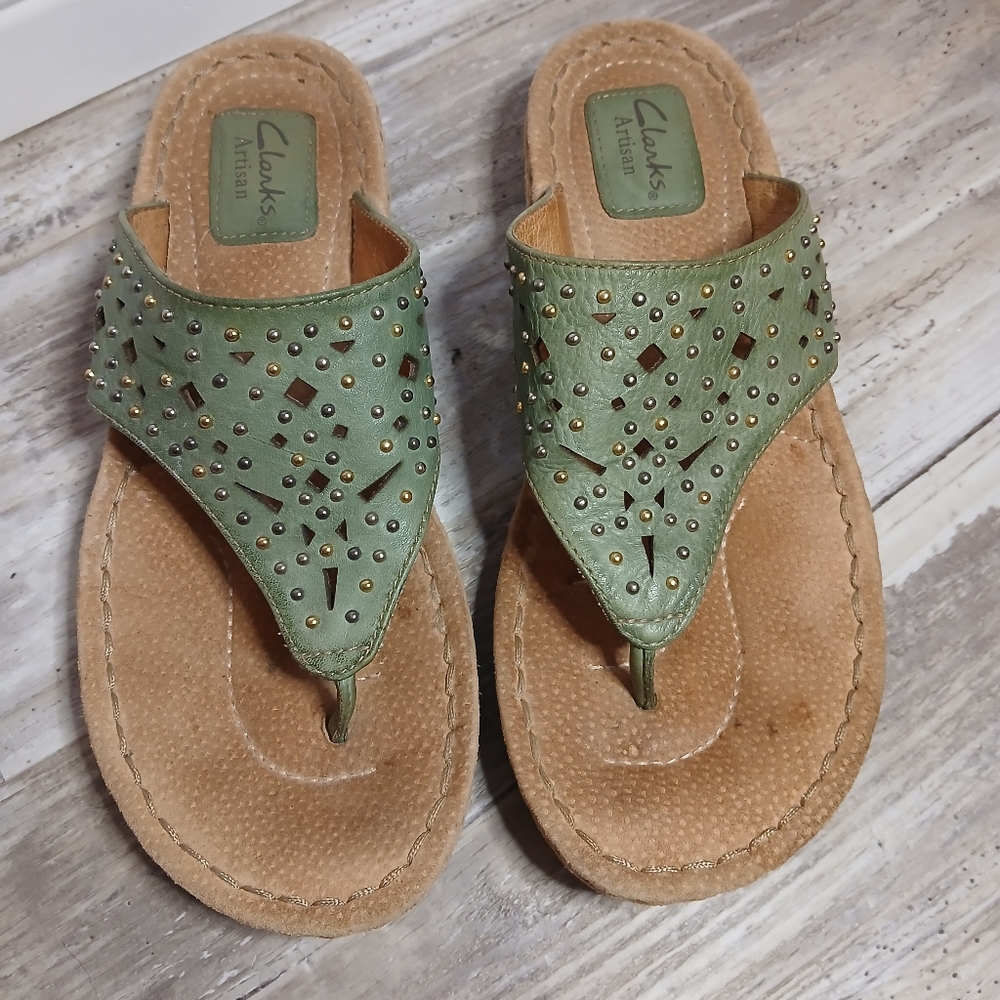 Clarks Artisan Amaya Trong Leather Sandals Women’s 8 Green Studded Comfort